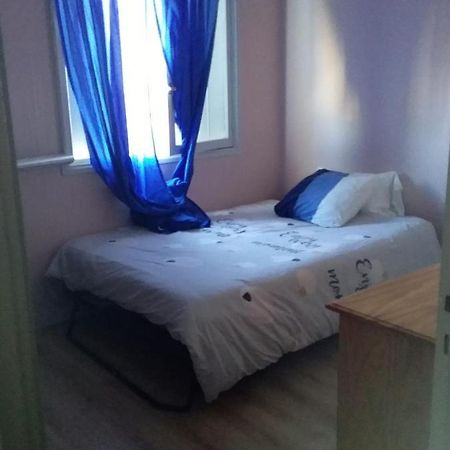 Chambre Chez L'Habitant Cenon Exteriér fotografie